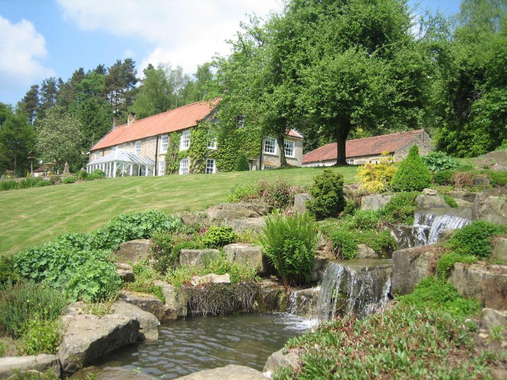 High Dalby House & Cottages Levisham Buitenkant foto